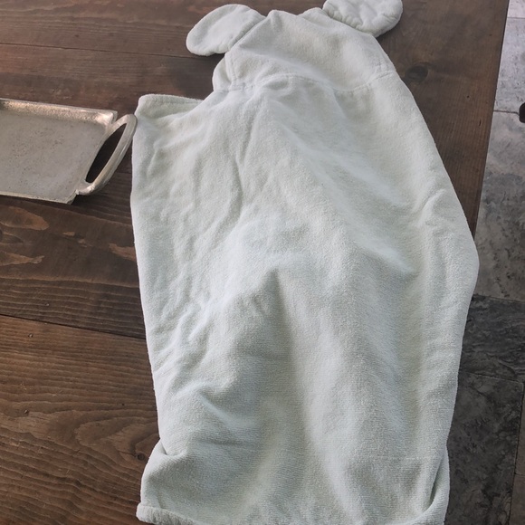 Piccolo Bambino light green koala hooded towel - Picture 4 of 4